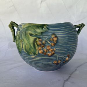 Vintage Roseville Bushberry Blue 1941 Art Pottery Ceramic Bowl 411-4 SEE PICS